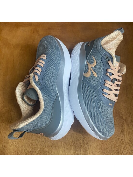 Gravity Defyer Shoes - GDefy Gravity Defyer XLR8 Shoes Womens Size 8 Gray Peach Versocloud TB9034FGP-XW